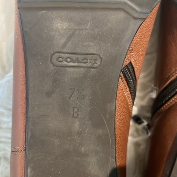 Coach Daphne Short Leather Bootie size 7.5”Made in Italy - Picture 4 of 5